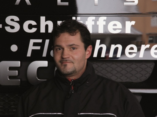 Johannes Weigel, Dachdeckermeister.